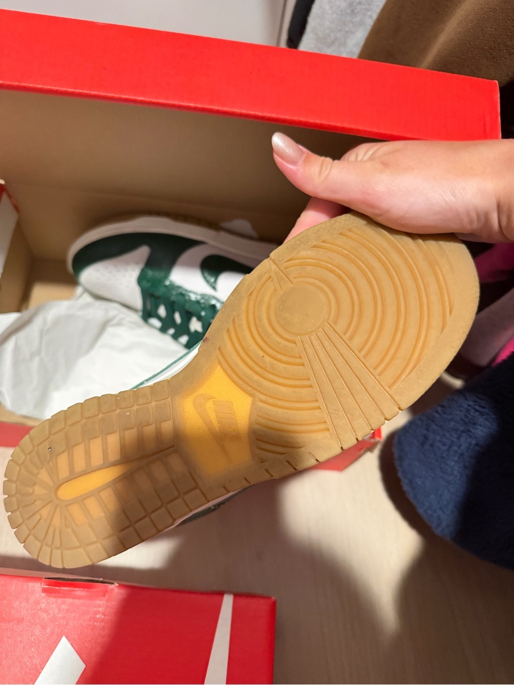 NIKE dunks- - Picture 2 of 4
